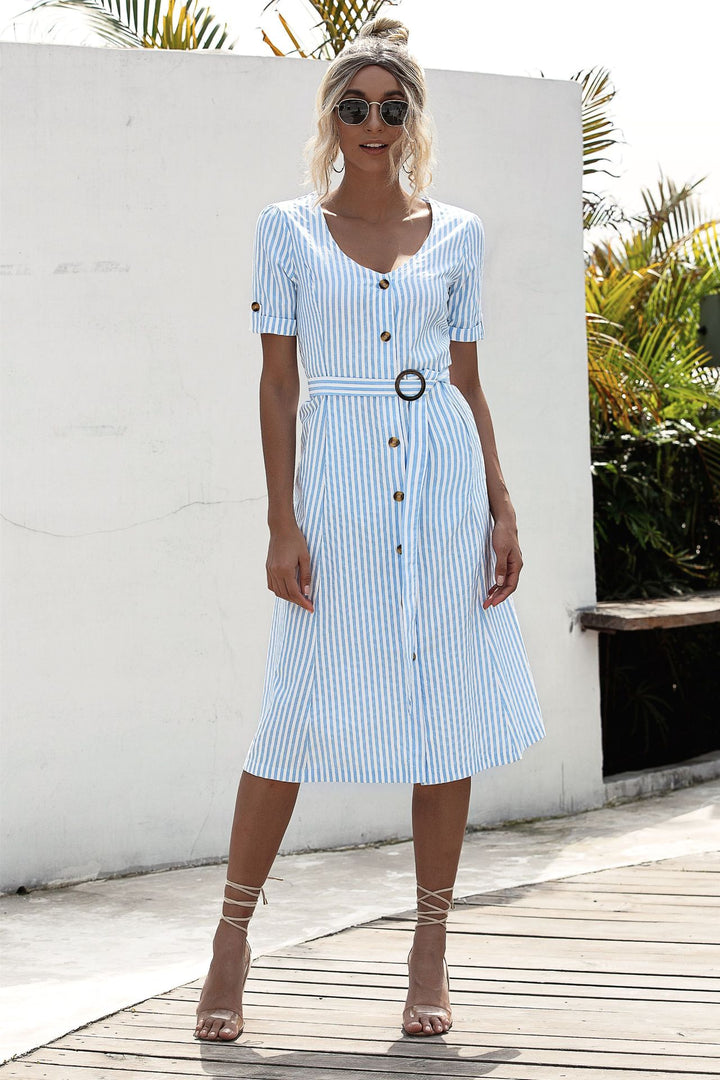 Lace-up button dress