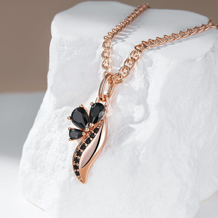 Purple Gold Light Luxury Simple Irregular Black Zircon Necklace