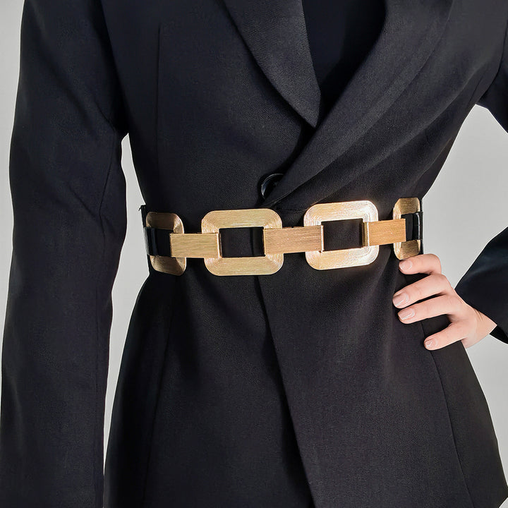 The New Women's Gold Black Wide Belt Decoration Fashion Elastic Metal 
 Product information:
 
 Style:all-match fashion
 
 Material
 :
 Alloy
 


 Treatment process: electroplating
 
 Details&amp;Type:chain   Elastic stretch 


 Produc