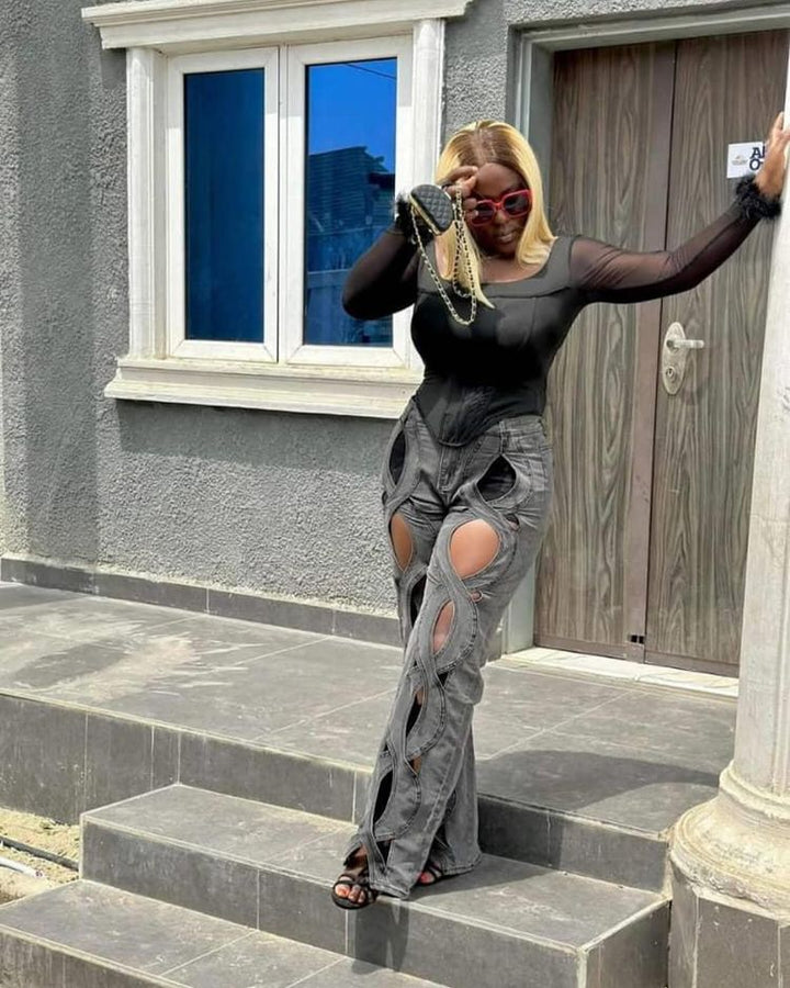 Casual Love Twist Jeans For Women - Glow Goddess