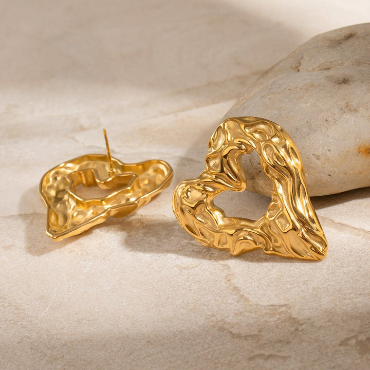 Helene Heart Earrings - Glow Goddess