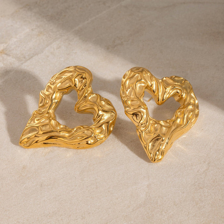 Helene Heart Earrings - Glow Goddess
