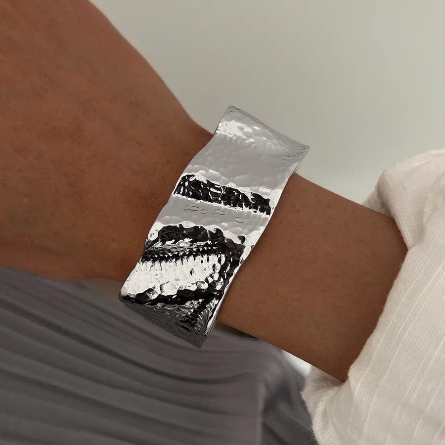 Women’s Geometric Alloy Bangle in plated finish with exaggerated hip-hop style and lightweight alloy design
