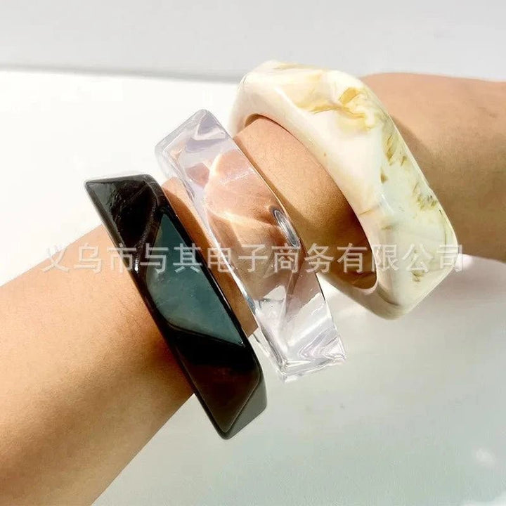 Resin gradient bangle bracelet for women with polished geometric pentagon design