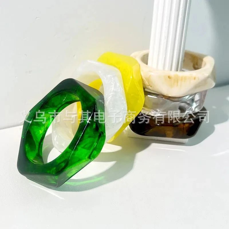 Resin gradient bangle bracelet for women with polished geometric pentagon design