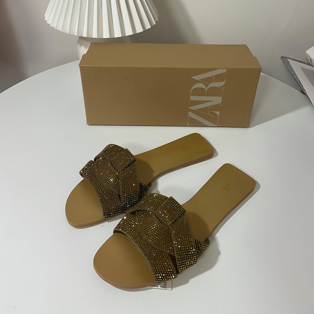 Rhinestone Fashion Flat Sandals with sparkling straps, open toe, and flat sole in summer casual style
