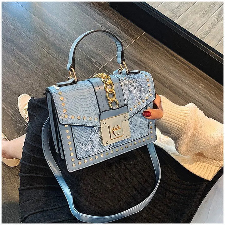 wholesale hot sell  women elegant chic fashion gradual change color mi
 #detail_decorate_root .magic-0{border-bottom-style:solid;border-bottom-color:#53647a;font-family:Georgia;font-size:20px;color:#53647a;font-style:normal;border-bott